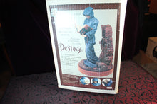 Load image into Gallery viewer, Sandman Destiny Statue 956/3000
