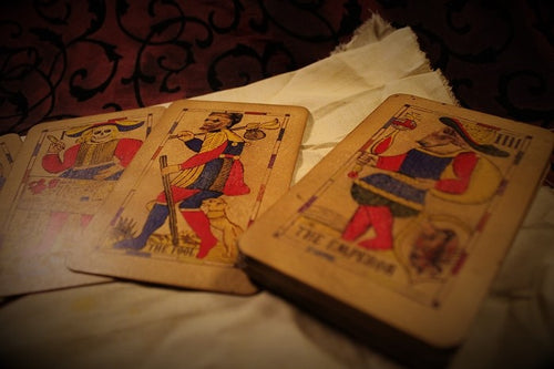 Carnie Tarot Cursed - Gemini Artifacts