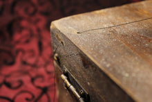 Load image into Gallery viewer, The Spiritualist Box - Gemini Artifacts
