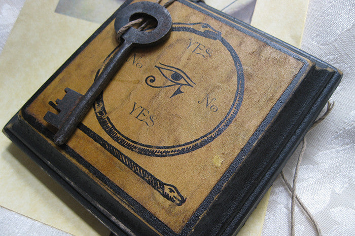 Pocket Pendulum Board - Gemini Artifacts