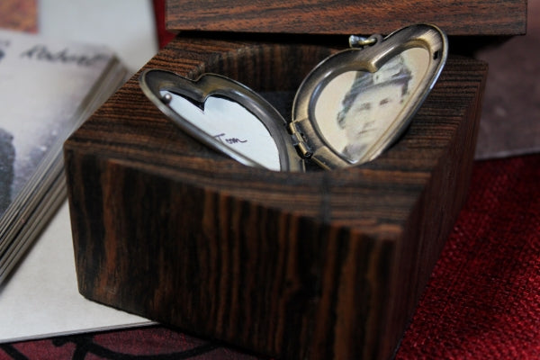 The Sons of Iris Wick