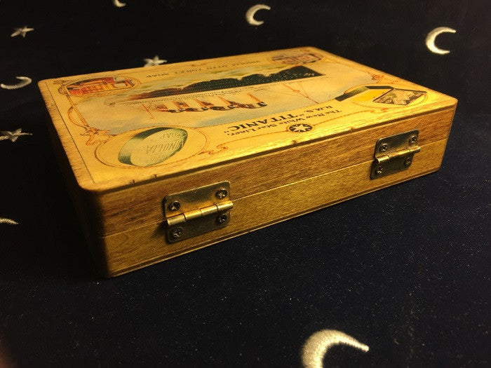 Fathoms Switch Box - Gemini Artifacts